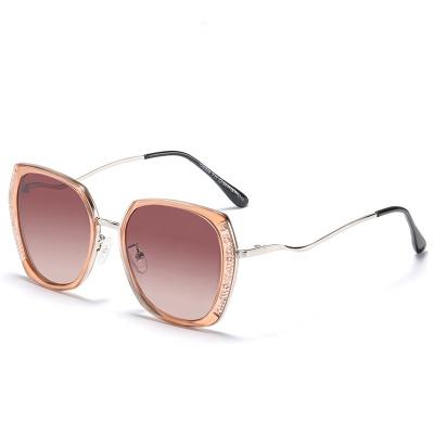 China Fashion Sunglasses Women Trendy Oversized Designer Famous Brand Name Branded Shades Luxury Designer Brand Sunglasses 2021 for sale