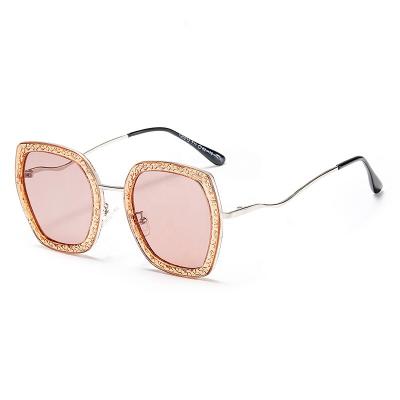 China Fashion Sunglasses Wholesale 2020 Brand Designer Lenses UV400 Sun Shape Square Sunglasses Women for sale