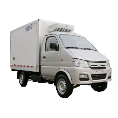 China Changan Mini Refrigeration 88hp Freezer Trucks Euro V Meat Fish Transport Refrigerator Trucks Gasoline Refrigerated Truck 495 Kg for sale