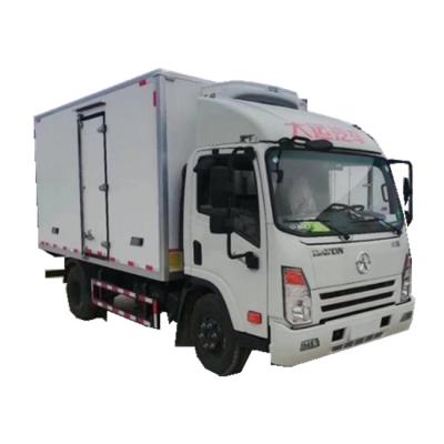 China Dayun 115hp Diesel Refrigeration Freezer Trucks Euro V Meat Fish Transport Refrigerator Trucks 6 Wheels Refrigerated Truck 1090 Kg for sale