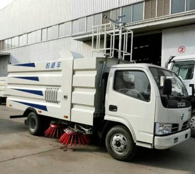 China Chinese Road Sweeper Truck Vehicles Cleaning Truck 4 - 6L for sale