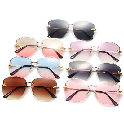 China Custom Logo Sunglasses 2022 Wholesale Men's Metal Aviation Sun Glass River Bee Glass River Bee Designer Sunglasses OEM for sale