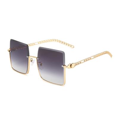 China HONGYI 2021 Eyewear Rimless Big Diamond Bling Stones Women Fashion Shades Uv400 Glasses Brand Designer Over Sized Rhinestone Sunglasses for sale