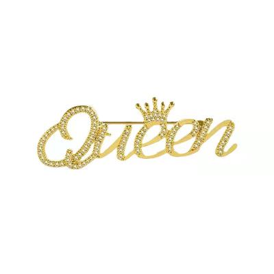 China High grade decorative queen ornaments anti queen crown simple retro simple letter brooch pin personalized pin for sale