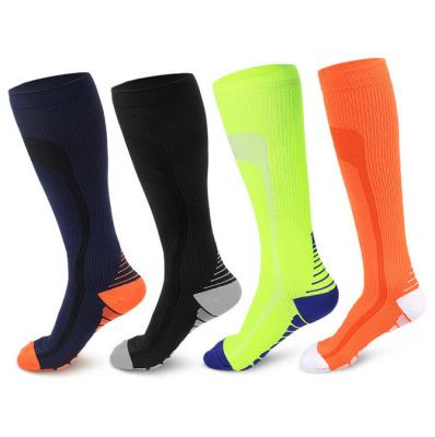 China QUICK DRY sports compression socks running non-slip funny sports compression socks high quality nylon filament for sale