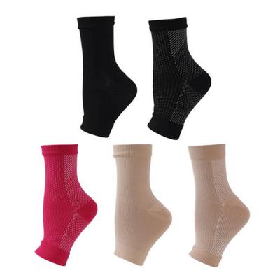 China Fashionable Anti Slip Sock Compression Sock Breathable Basketball Sports Breathable Socks For Men High Quality Wholesale for sale