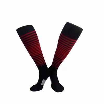 China New Arrival Outdoor Sports Breathable Football Socks Knee High High Quality Factory Price High Long Socks With Stripes for sale