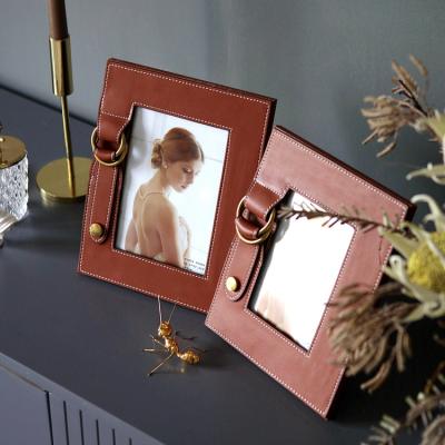 China Creative soft picture frame home room decoration photo wood leather frame luxury modern elegant light luxury pattern for sale