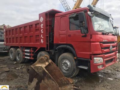 Cina Autocarro con cassone ribaltabile della seconda mano di Howo 8x4, guida a sinistra estraente degli autocarri a cassone in vendita