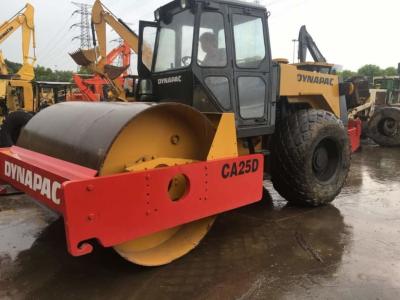 Chine 10 rouleau de route d'occasion de tonne Dynapac CA25 avec Cummins Engine original à vendre