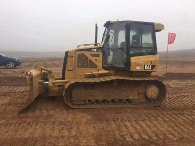 Chine 2014 le chat LGP des bouteurs D5K de Caterpillar utilisé par an a employé la puissance du bouteur 71.6KW à vendre