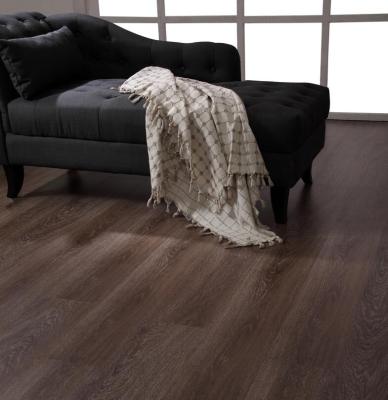 China Modern Recorded Emboss HDF Wood Laminate Floorings 12mm for sale