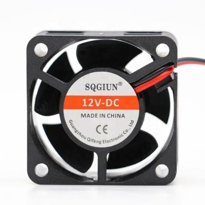 China DC 24V 4020 40mm Low Noise Mini Motor Low Noise Power Saving Axial Fan DC Fan for sale