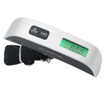 China Weight Measuring Digital Temperature Display Low Price High Quality 50kg/110lb Travel Hanging Luggage Scale for sale