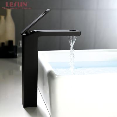 China LESUN Modern Luxury Home High Quality Bathroom Waterfall Basin Faucet Matte Black Basin Faucet for sale