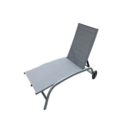 China Modern Steel Furniture Relax Outdoor Beach Chair With Wheels for sale