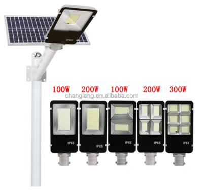 China Low ROAD 100W Price Guaranteed This Quality Rohs 495*210*50 Led Solar Street Lights for sale