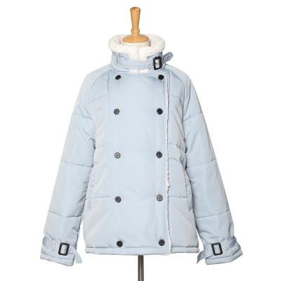 China Sustainable Women's Winter Outwear Cross Padded Jackets With Recycled Fibers for sale