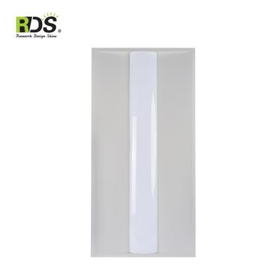 China Desktop factory price 130lm sensor 130lm dimmable dlc 5.0 UGR 19 2x4 1x4 0-10v recessed led troffer lamp for sale