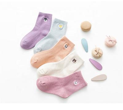 China Wholesale Kids Girls Sweat-absorbent Teenage Animal Socks Breathable Cotton Youth Casual Socks for sale