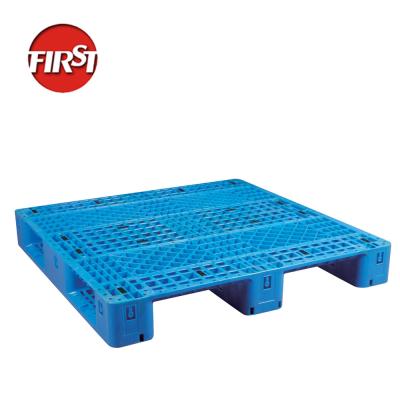 Cina 1100*1100mm Pallet di plastica PP Heavy Duty Stackable Injection Reusable Plastic Pallet in vendita