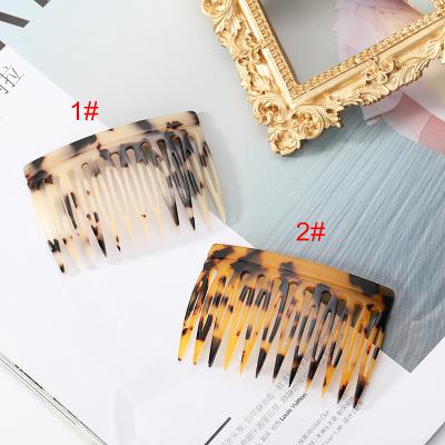 China Comfortable Two Color Leopard Print Acetate Hair Pin Comb Cellulose Shell Color Resin Acrylic Animal Hair Comb For Straight Hair for sale