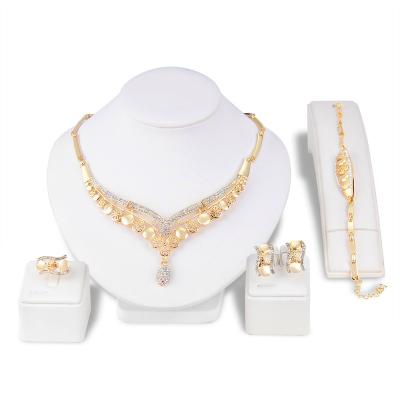 China Vintage Wholesale Jewelry Fashion Women Jewelry Set Saudi 18K Gold Plated Wholesale African Bridal Cheap Zirconia Jewelry Set for sale