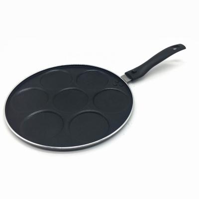 China Sustainable 7 Cups Squeeze Aluminum Blinis Pan With Detachable Nonstick Coating Handle for sale