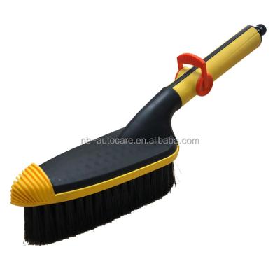 China 2018 wholesale new pp water flow through brush car/car wheel/tire tire cleaning brush wash brush for sale