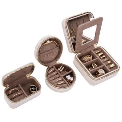 China High End Velvet Small Mini Travel Jewelery Case Storage Ring Storage Ring Case Dropshipping Case Te koop