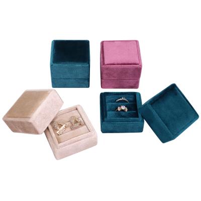 中国 Joyeria Recyclable Wholesale Custom Logo Jewelery Jewelry Packaging Velvet Ring Jewelry Boxes 販売のため