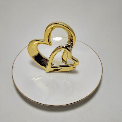 China High Quality Ceramic Holder Heart Design Ring Holder Jewelry Tray Jewelry Tray for sale