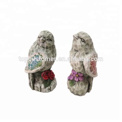 China Eco - Friendly Concrete Bird Cuckold Sculpture For Home Yard Ornament Office Decor for sale