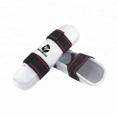 China Universal Weight Taekwondo Arm Guard White Shin Guard for sale