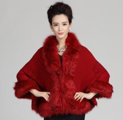 China Soft and Comfortable 5GG Gauge Oversized Knitted Cardigan Cape Coat with Fox Fur Shawl for sale