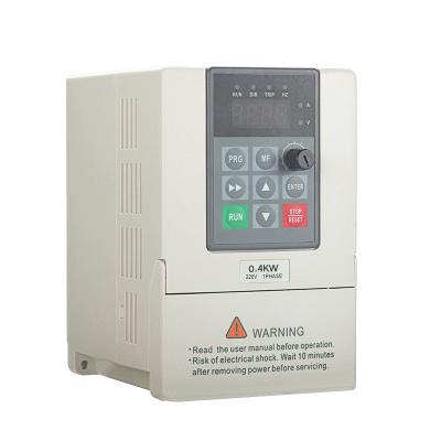 China Plastic 1-phase 3-phase motor controller Shell Engineers vfd offer online service D12 series 220V 0.4KW for sale