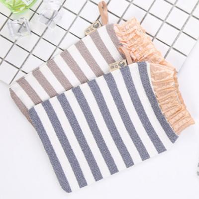 China All Natural Exfoliating Single Color Thickened Double Sided Stripe Finger Mud Rub Ash Wash Bath Rub Bath Gloves With Cuff for sale