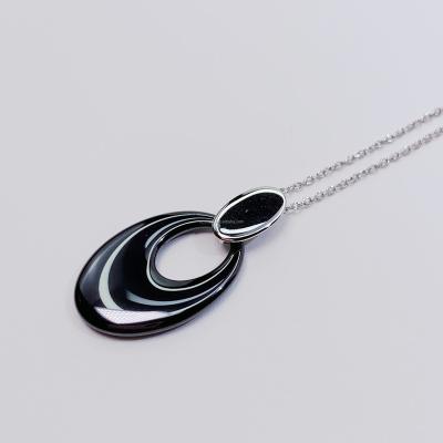 China Wholesale Modern Tasty Silver Casual/Sporty Geometry Necklaces Mom's Ceramic Necklace 925 Necklaces for sale