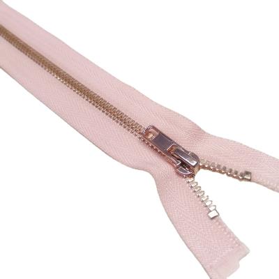 China Nickel Free Customizable Garment Accessories Most Popular Size Metal Brass Zipper for sale