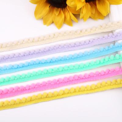 China 1.1cm Ribbon Colorfull Apparel Home Decoration DIY Water Soluble Ball Lace Up Crafts Accessories Fringe Ball Pompom Lace Trim Fabric for sale