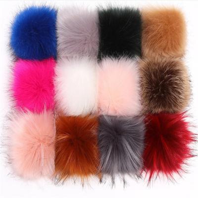 China Retail Fox Fur Pompom Hairball Hat Accessories Bungee Band 8cm Ball Hat Pom Pom Handmade DIY Raccoon Faux Fur Pompoms Artificial for sale