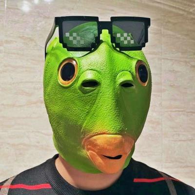 China Fashionable Monster Head Boy Sandfish Headgear Fish Head Green Halloween Mask Funny Green Party Mask for sale