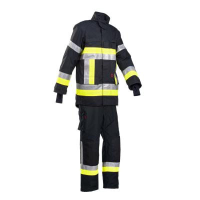 China Flame Retardant Nomex Protective Firefighter Uniform Suits Fire Wear Heavy Duty Work Clothes for sale