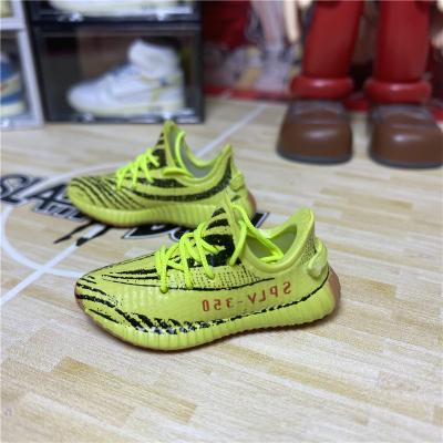 China Fashional Souvenir Gifts Wholesale 3D Yeezy 350 Air Jordan Shoes Sneaker Keychain Cute Plastic 3d Sneaker for sale