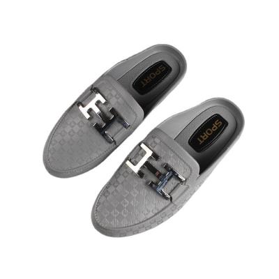 China Cushioning Summer Round Toe Sandals Soft-Based Shoes Metal To Buckle Flat Slippers For Women for sale