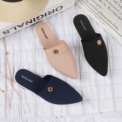 China Cushioning breathable soft soled outdoor slippers women slippers PVC women's shoes summer running flat sandals fashion for sale