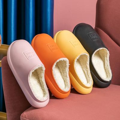 China 2022 Fashion Trend New Warm Winter Cotton Slippers Indoor Padded And Non-slip Slippers For Women Woolen Slippers for sale