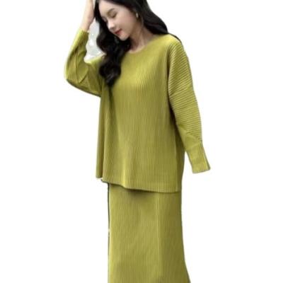 China 2022 Breathable Fashionable Pleated Women Please Pleat Miyake Dress for sale