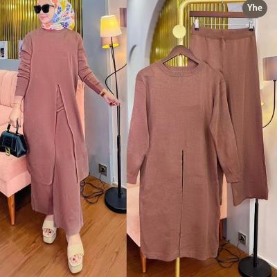 China Viable Simple Casual Wholesale 2 Pcs Set Islamic Clothing Wide Leg Modest Muslim Sweater For Women Pants for sale