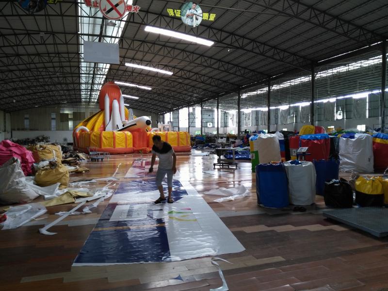 Proveedor verificado de China - guangzhou qihong inflatable co. , ltd